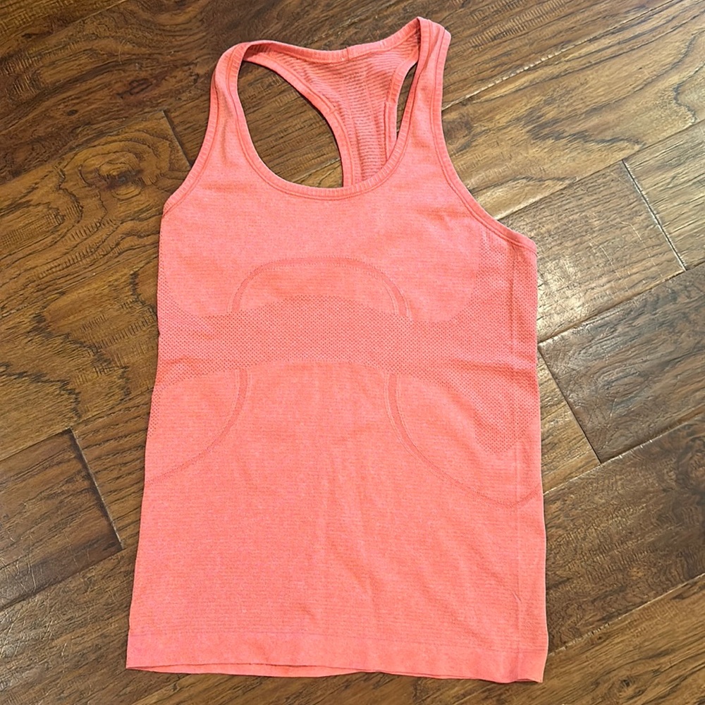 Lululemon Swiftly Tech Tank Sz 6